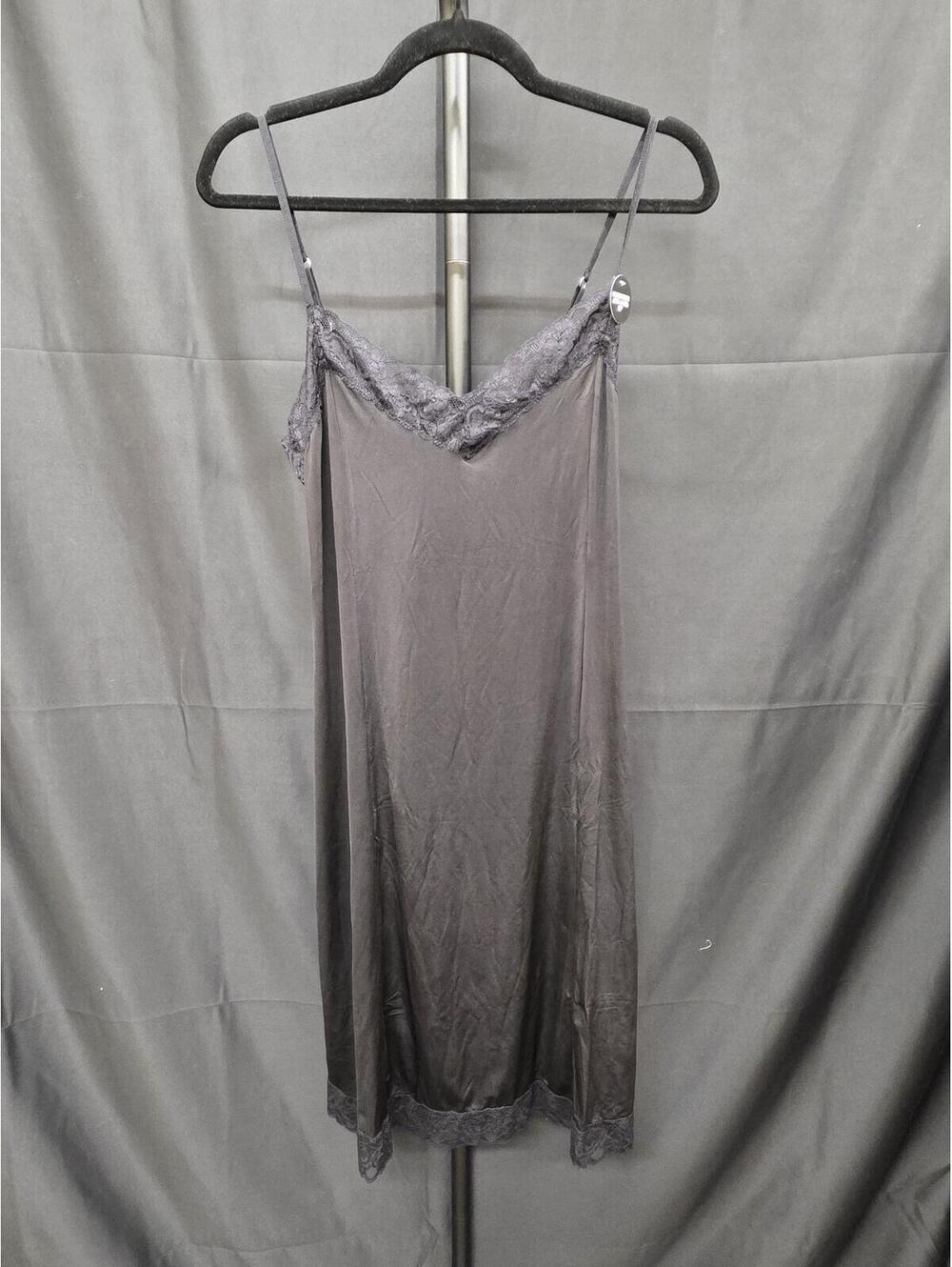 Jones New York Women’s Silky Touch Lace Full Slip Black L